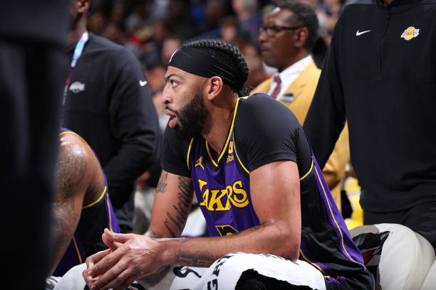 Lakers’ Revival: Anthony Davis Emphasizes Unity and Urgency After Victory Over Clippers