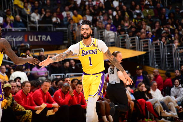 Lakers’ D’Angelo Russell Commends Teammates’ Stellar Performances in Postgame Presser