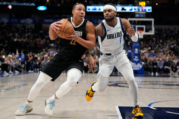 Memphis Grizzlies Grapple with Ja Morant’s Season-Ending Injury: A Devastating Blow