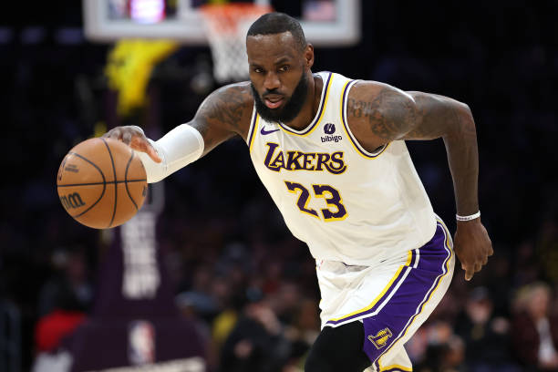 Former Lakers Player Advocates for Drafting LeBron James’ Son to Satisfy His Father